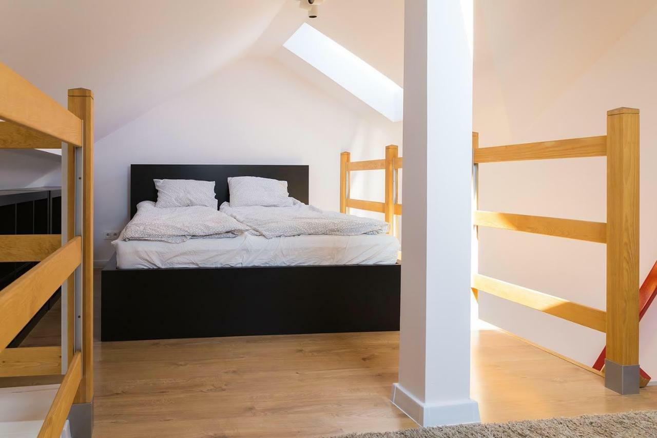 Timegoesslow Cozy Attic City Center Tychy Buitenkant foto