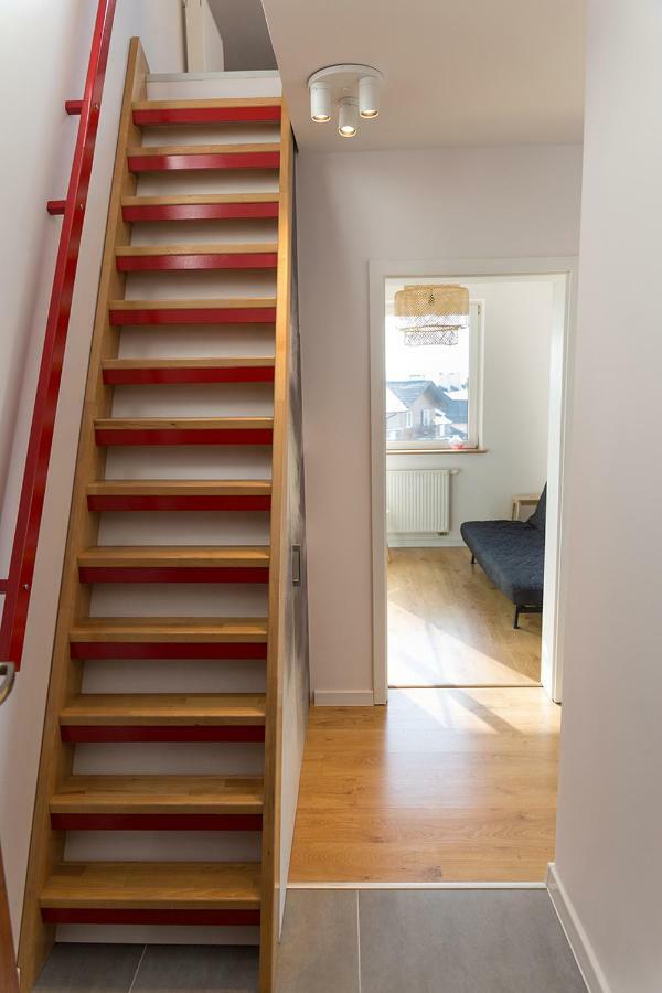Timegoesslow Cozy Attic City Center Tychy Buitenkant foto